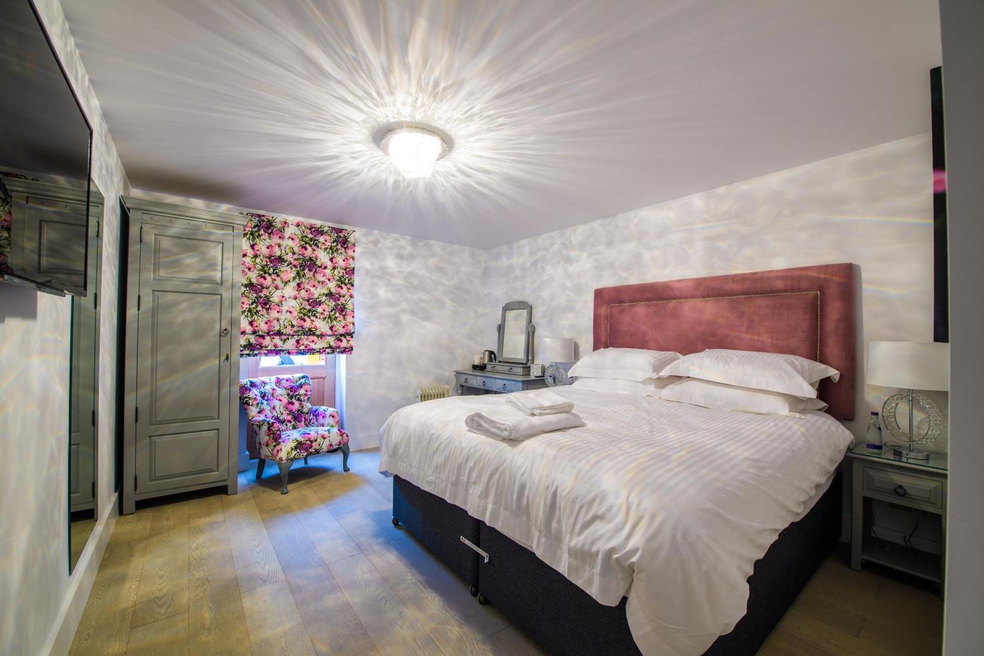 ストック Crondon Park Bed & Breakfast エクステリア 写真